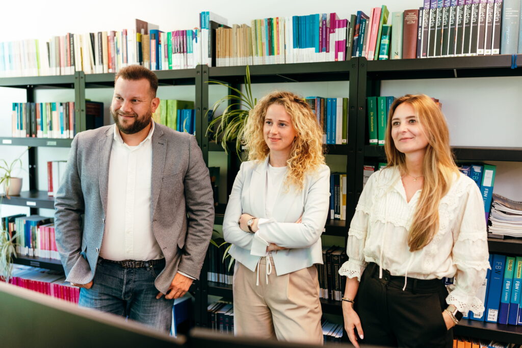 Medewerkers FBN Juristen Notariaat Lynn van de polder en Jeroen Rheinfeld